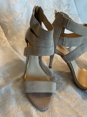Jessica Simpson Taupe Suede Strappy High Heel Sandals